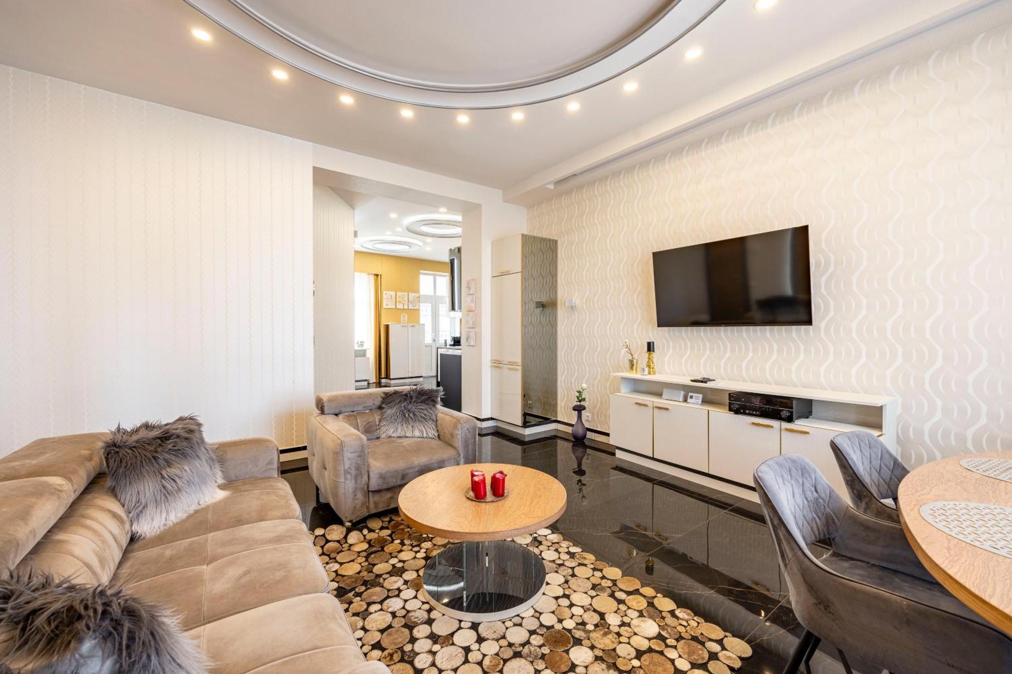Luxury Royal Central Apartment By Prestige Homes Budapest Ngoại thất bức ảnh