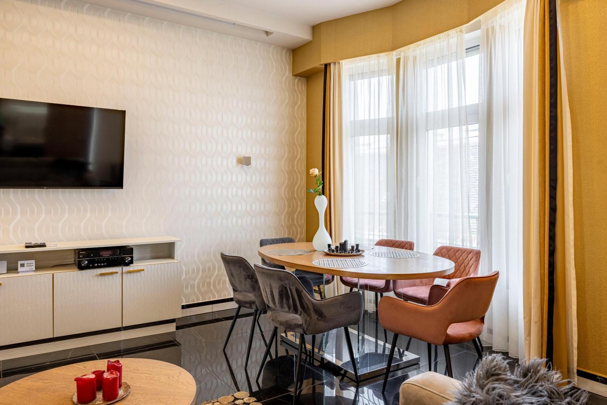 Luxury Royal Central Apartment By Prestige Homes Budapest Ngoại thất bức ảnh
